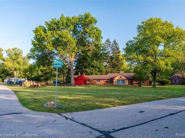 House for sale in Southfield, Michigan