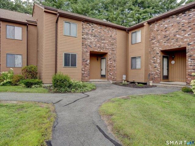 House for sale in Southington, Connecticut