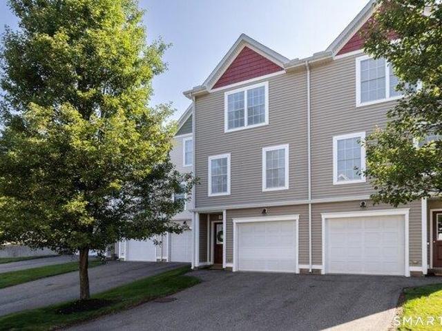 House for sale in Southington, Connecticut