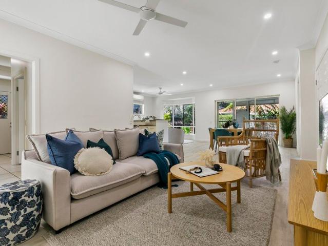 Villa for sale in Kings Creek, Queensland