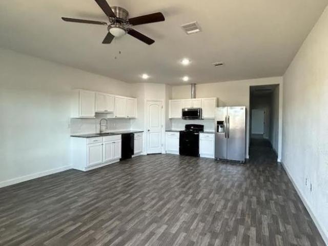Condo for rent in Lake of the Hills, Spring Branch