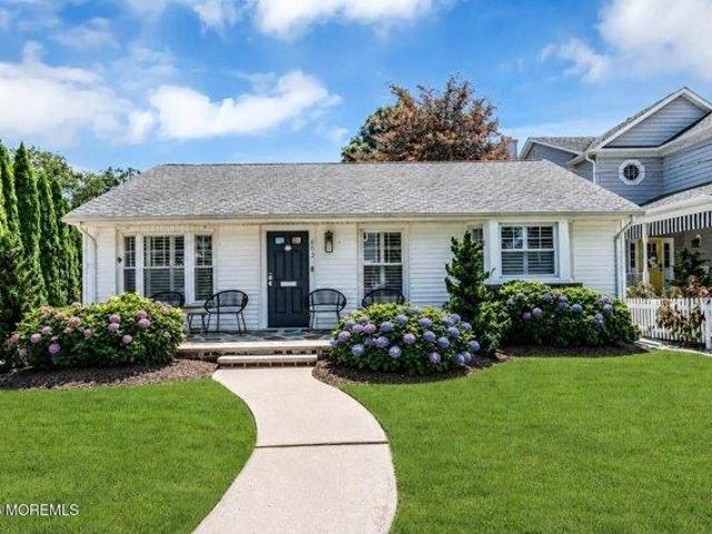 House for sale in Spring Lake, Monmouth County