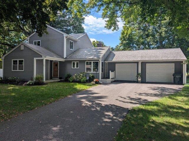 House for sale in Pine Point, Springfield