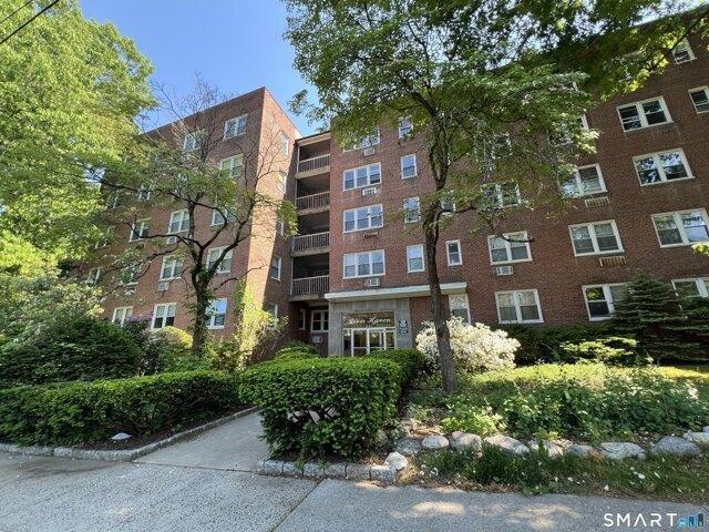 Condo for sale in Cos Cob, Connecticut