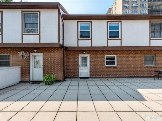 House for sale in Cos Cob, Connecticut