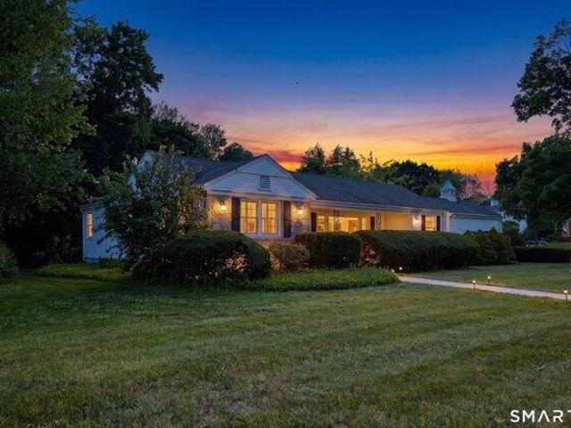 House for sale in Cos Cob, Connecticut