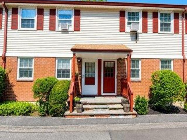Condo for sale in Cos Cob, Connecticut