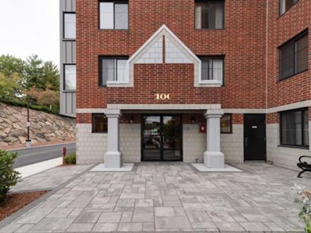 Condo for sale in Stoneham, Massachusetts