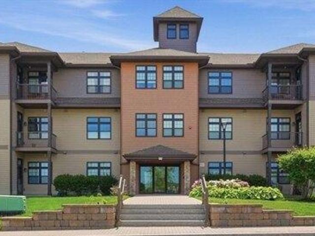 Condo for sale in Stoneham, Massachusetts