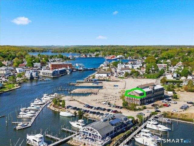 Condo for sale in Stonington, Connecticut