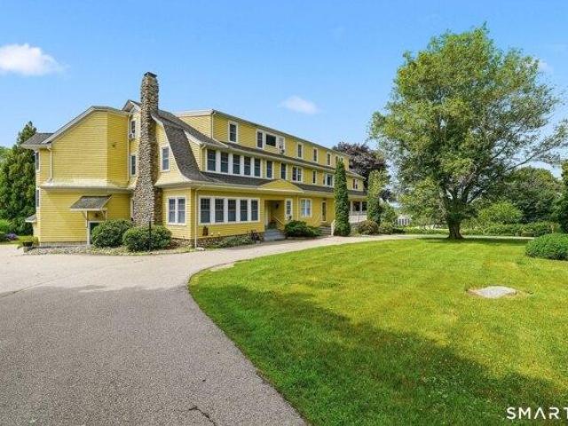 Condo for sale in Stonington, Connecticut