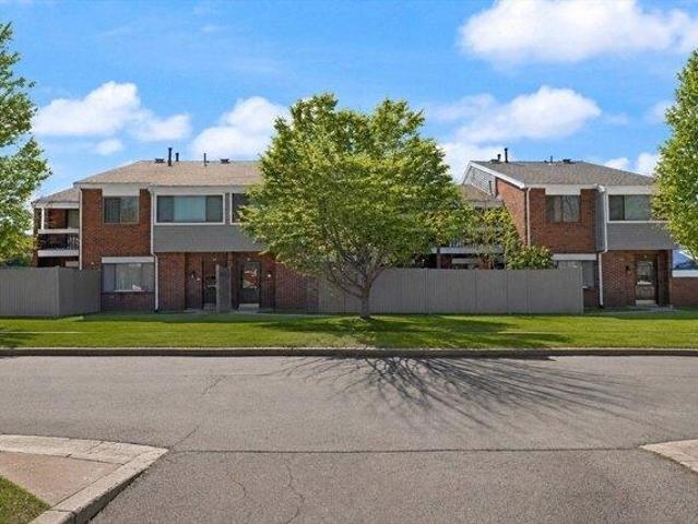 Condo for sale in Stoughton, Massachusetts