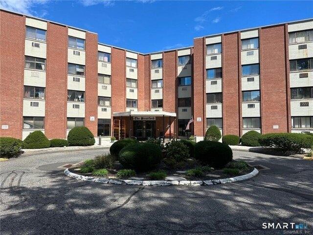 Condo for sale in Stratford, Connecticut