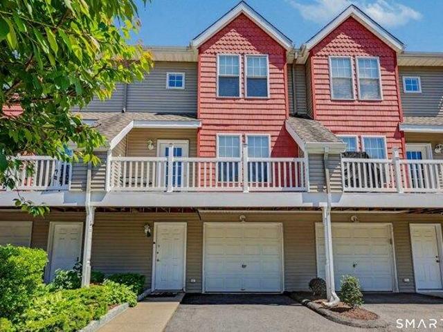 House for sale in Stratford, Connecticut