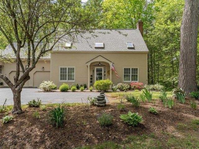 House for sale in New Hampshire