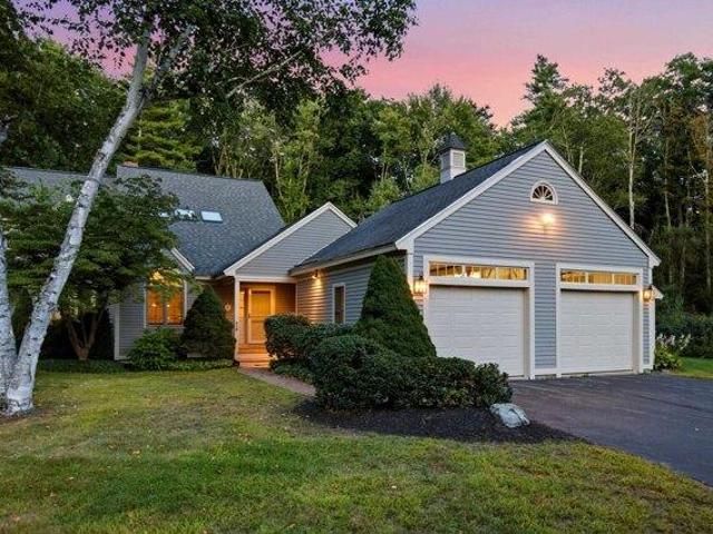 Condo for sale in The Peninsula at Winding Brook, Stratham
