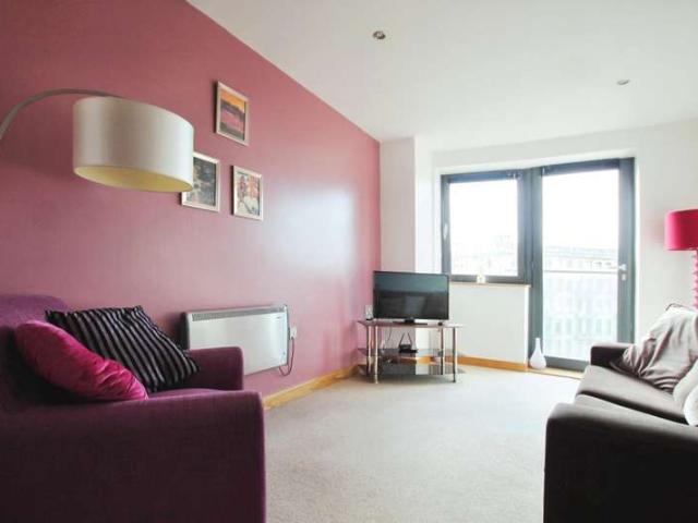 Studio for sale in Baildon