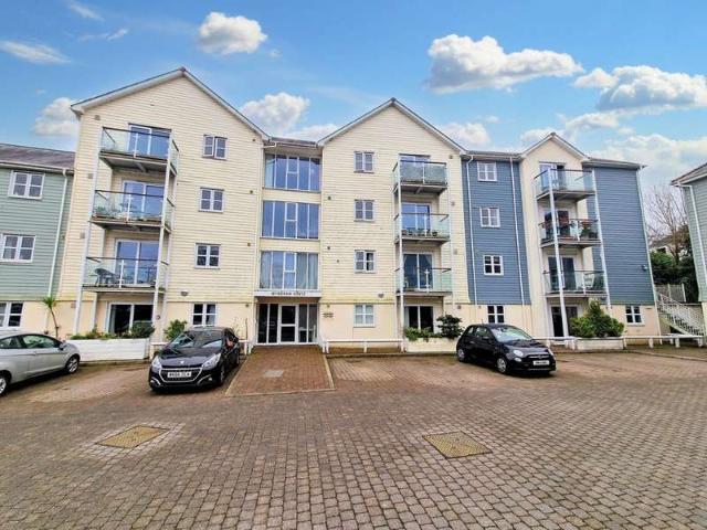 Studio for sale in Penryn, Cornwall