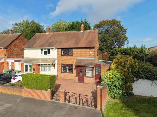 Studio for sale in Wednesfield, Wolverhampton