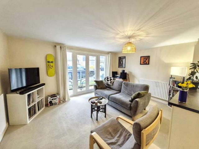 Studio for sale in Penryn, Cornwall