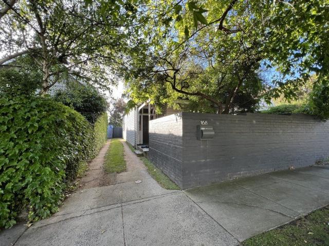 House for rent in Fairfield, Melbourne
