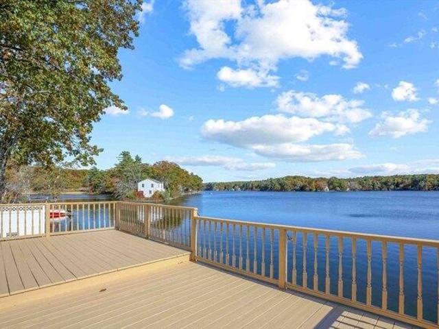 House for sale in Fiskdale, Massachusetts