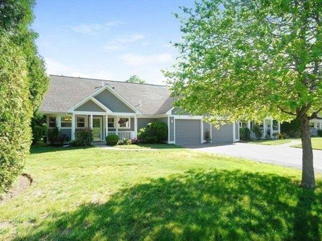 Condo for sale in Sudbury, Massachusetts