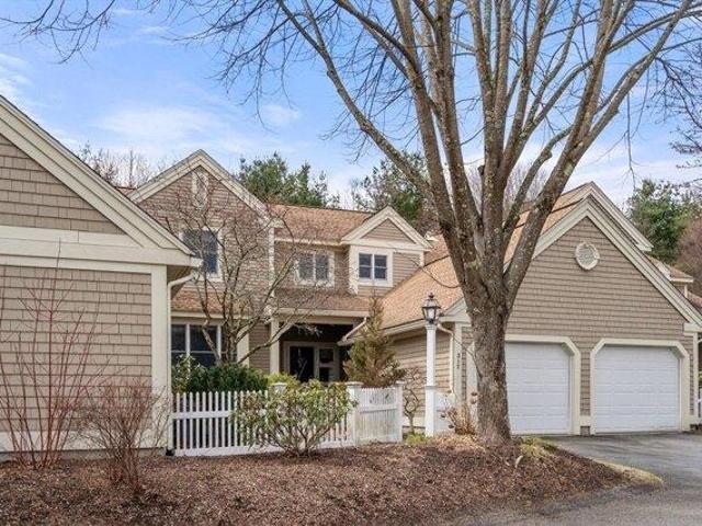 Condo for sale in Sudbury, Massachusetts