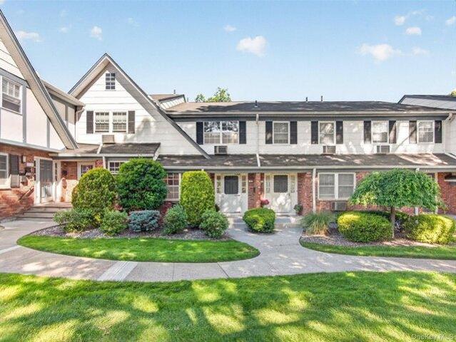 Condo for sale in Rockland, New York