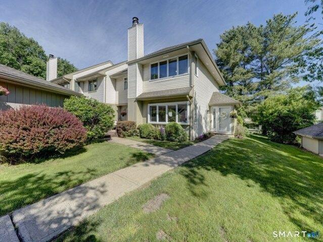 House for sale in Suffield, Connecticut