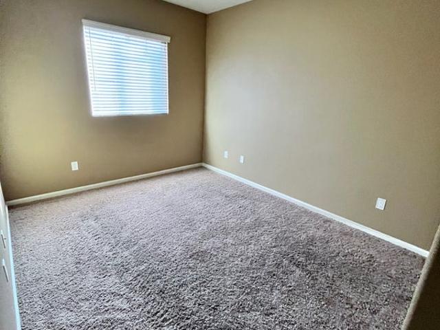 Room for rent in Roseville, California