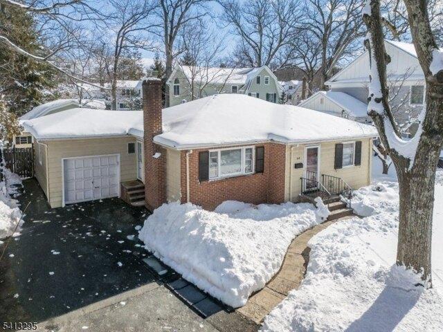 House for sale in Summit, New Jersey