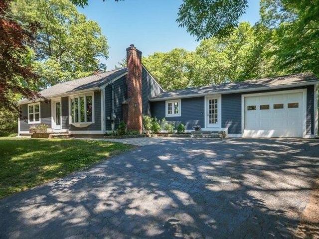 House for sale in Sutton, Massachusetts