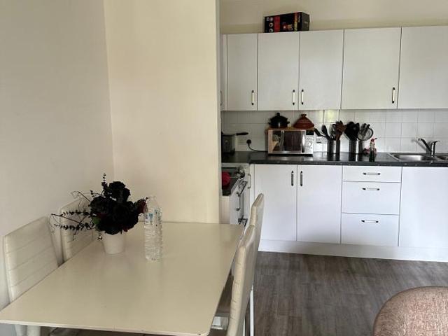 Apartment for rent in Battersea, Greater London