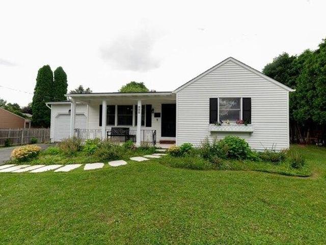 House for sale in New York
