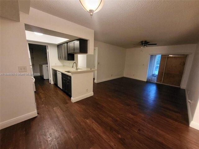 Condo for sale in Tamarac, Florida