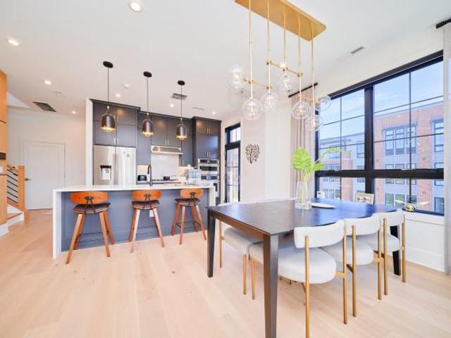 Condo for rent in Tarrytown