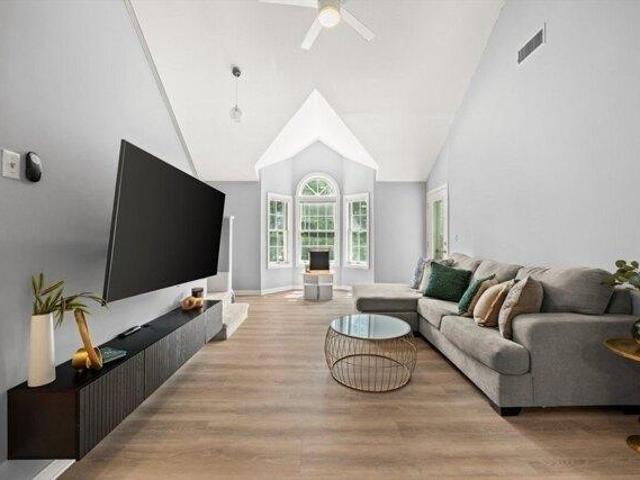 Condo for sale in Bristol, Massachusetts