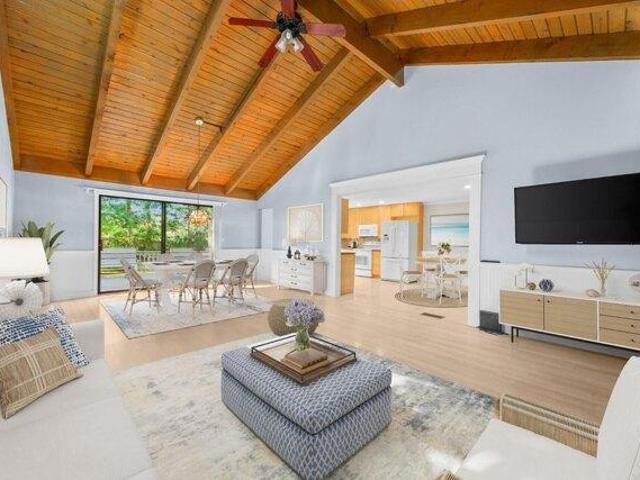 Condo for sale in Falmouth Port, Falmouth