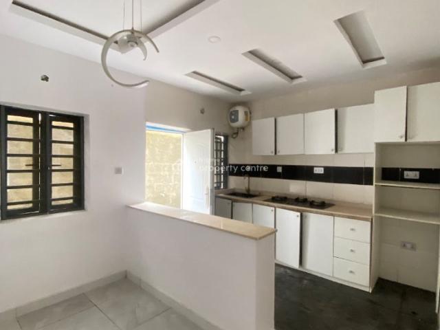 Detached house for rent in Eti Osa, Abuja