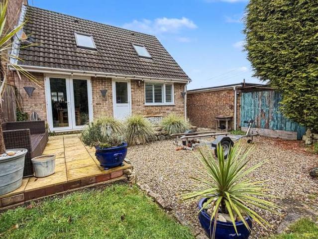 Bungalow for sale in Wareham Town, Arne
