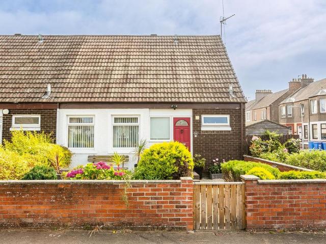 Bungalow for sale in Scoonie, Leven