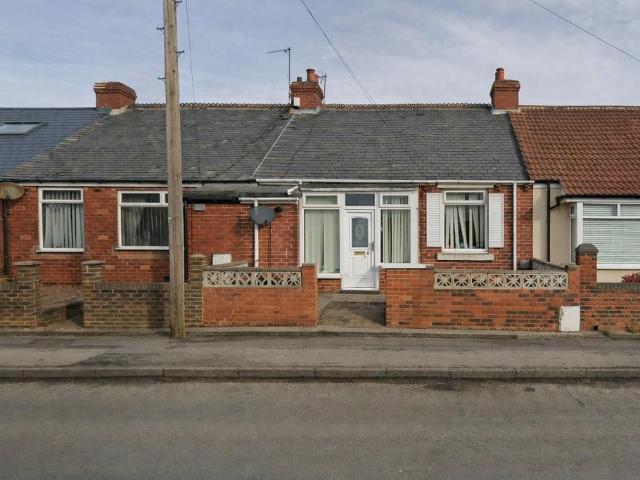 Bungalow for sale in Murton