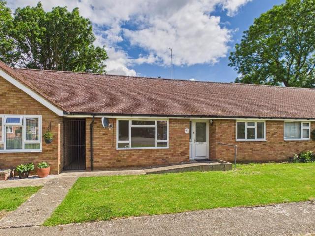 Bungalow for sale in Arrington, Cambridgeshire