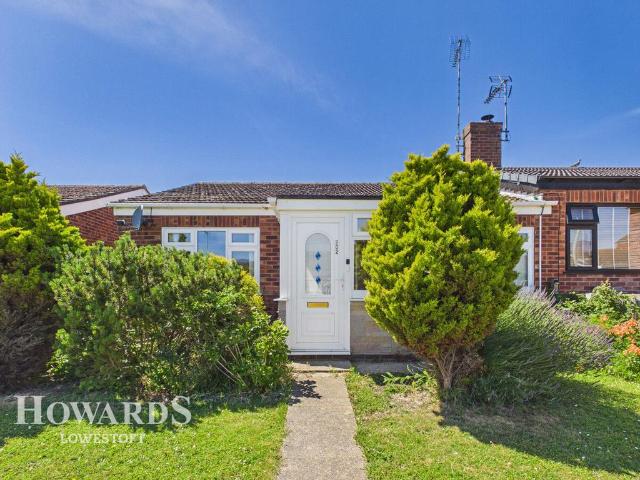 Bungalow for sale in Eastbridge, Suffolk
