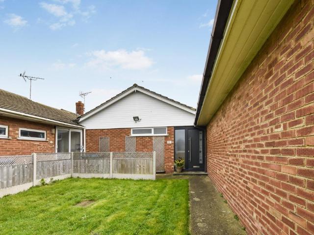 Bungalow for sale in Palm Bay, Acol