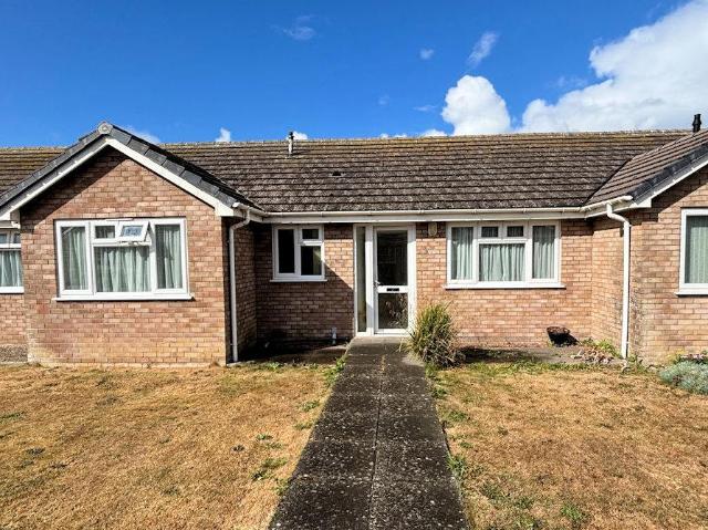 Bungalow for sale in Tywyn, Wales