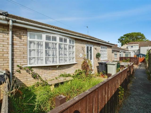 Bungalow for sale in Belleau, Lincolnshire