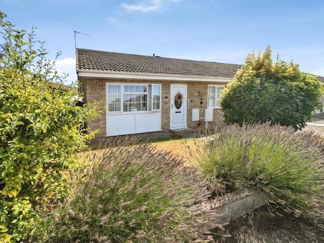 Bungalow for sale in Wapley, South Gloucestershire
