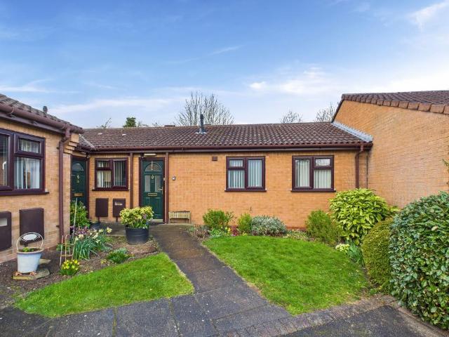 Bungalow for sale in Gedling